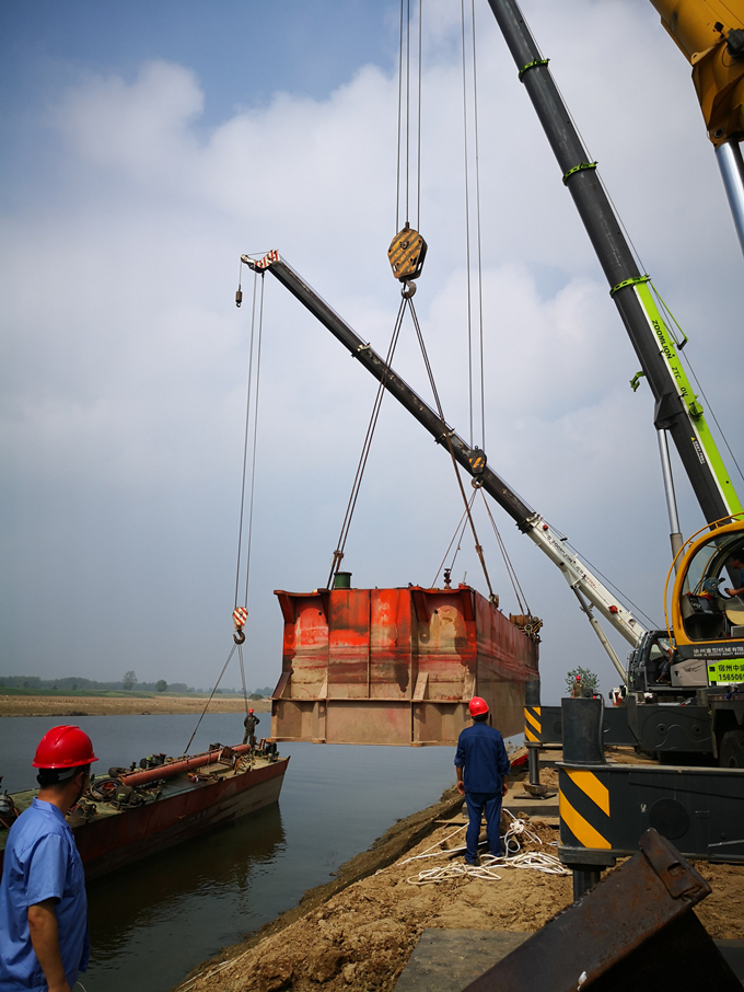 緊跟新時代 迎接新挑戰 展現新作為 緊跟新時代 迎接新挑戰 展現新作為